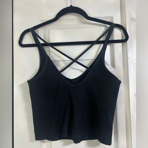 Vuori Black Sports Tank size medium
